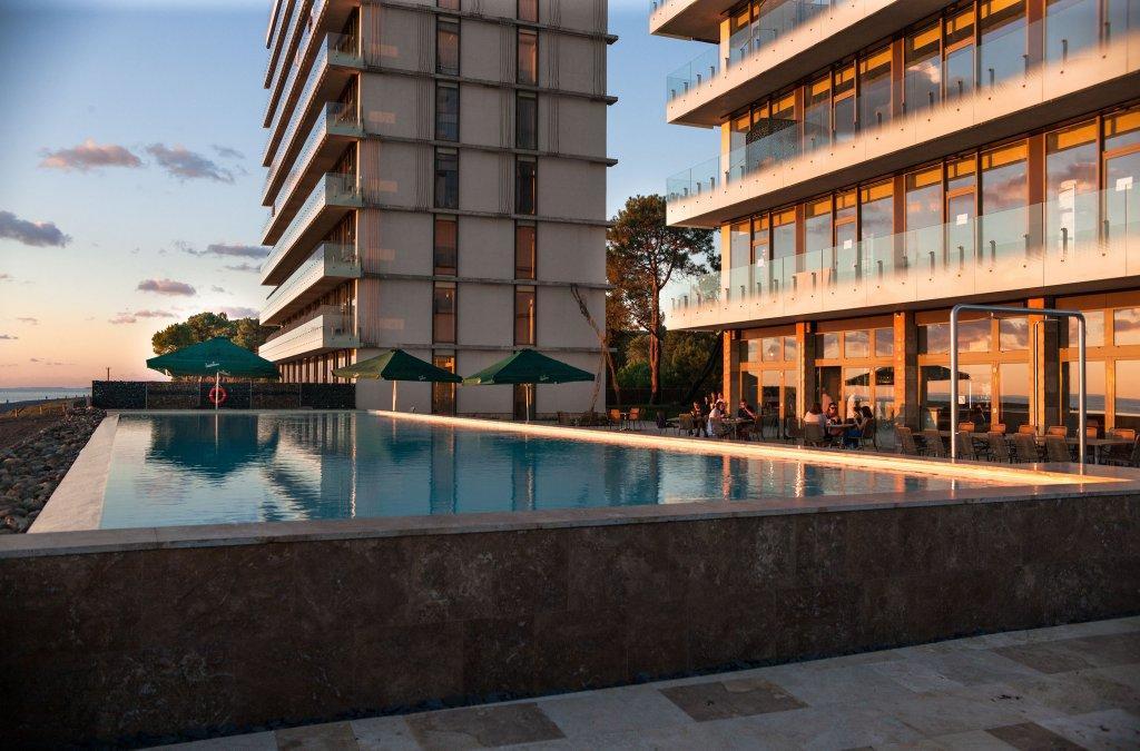 Miramare Magnetic Beach Hotel 科布列季 外观 照片