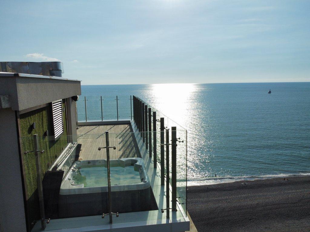 Miramare Magnetic Beach Hotel 科布列季 外观 照片